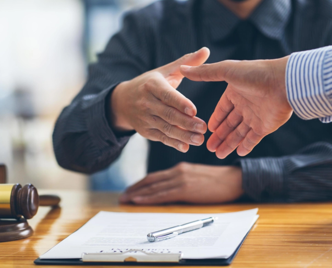 Abogados expertos en el proceso extraordinario de regularización de inmigrantes España 2026